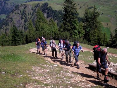 006-Im Touristensteig beim Aufstieg zur Schlernhochflaeche